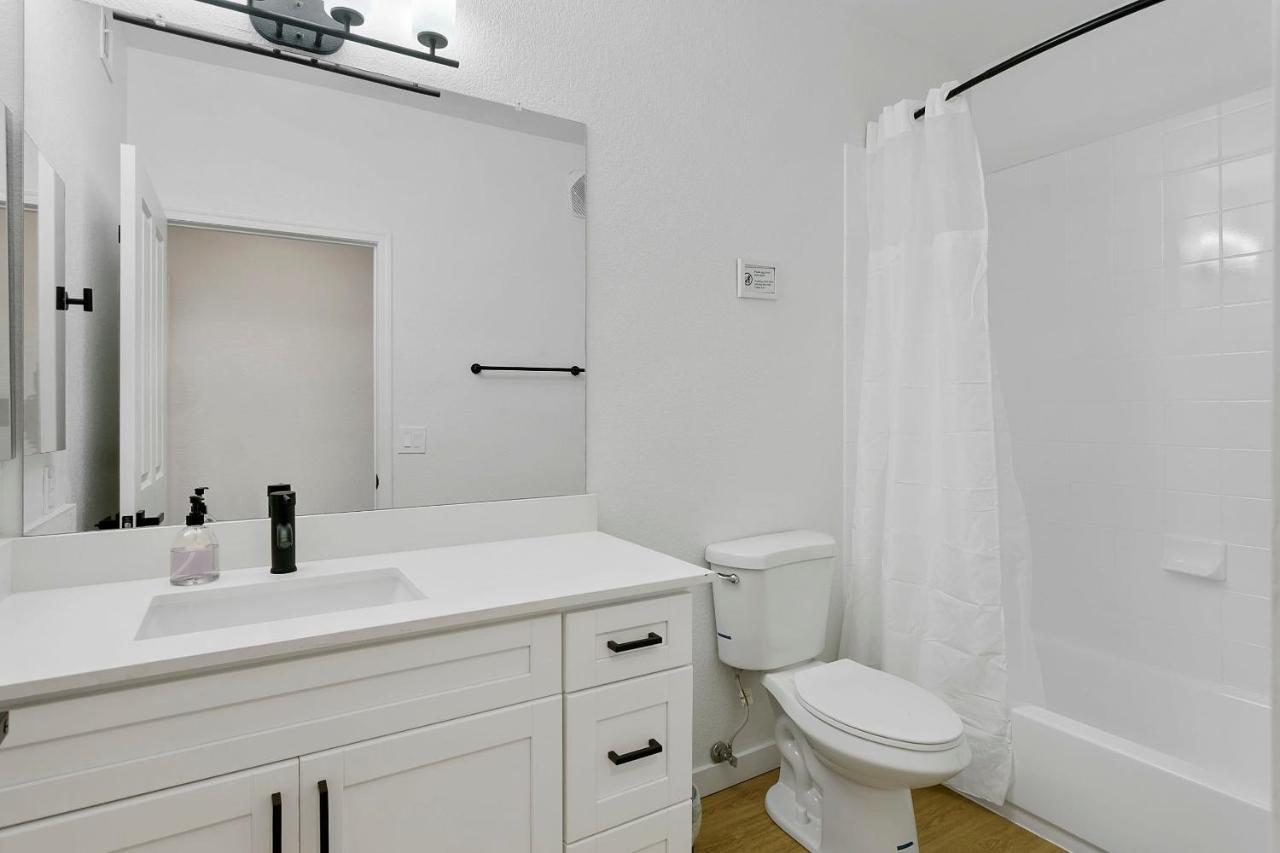 Cozysuites Glendale By The Stadium With Pool 03 外观 照片